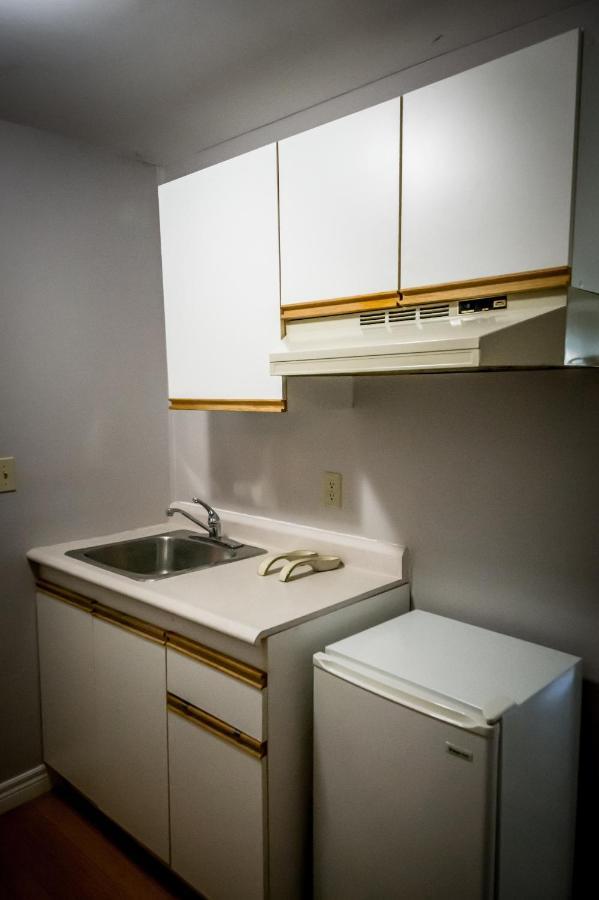 Lee'S Ocean Peek B & B Stratford Bagian luar foto