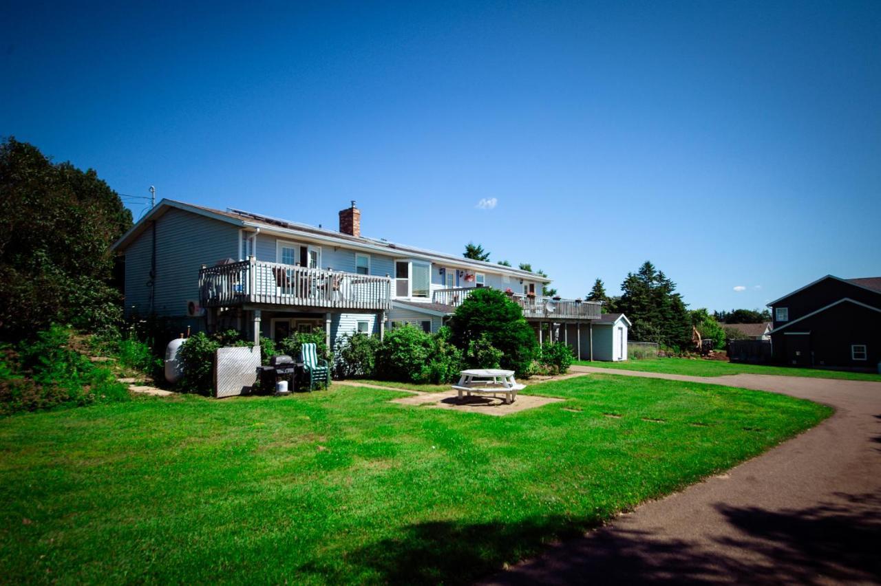 Lee'S Ocean Peek B & B Stratford Bagian luar foto