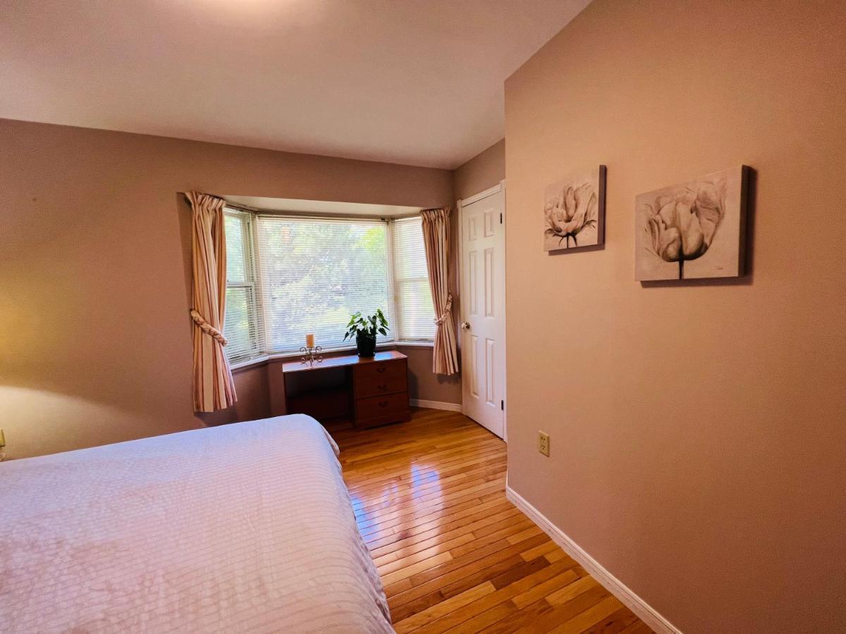 Lee'S Ocean Peek B & B Stratford Bagian luar foto