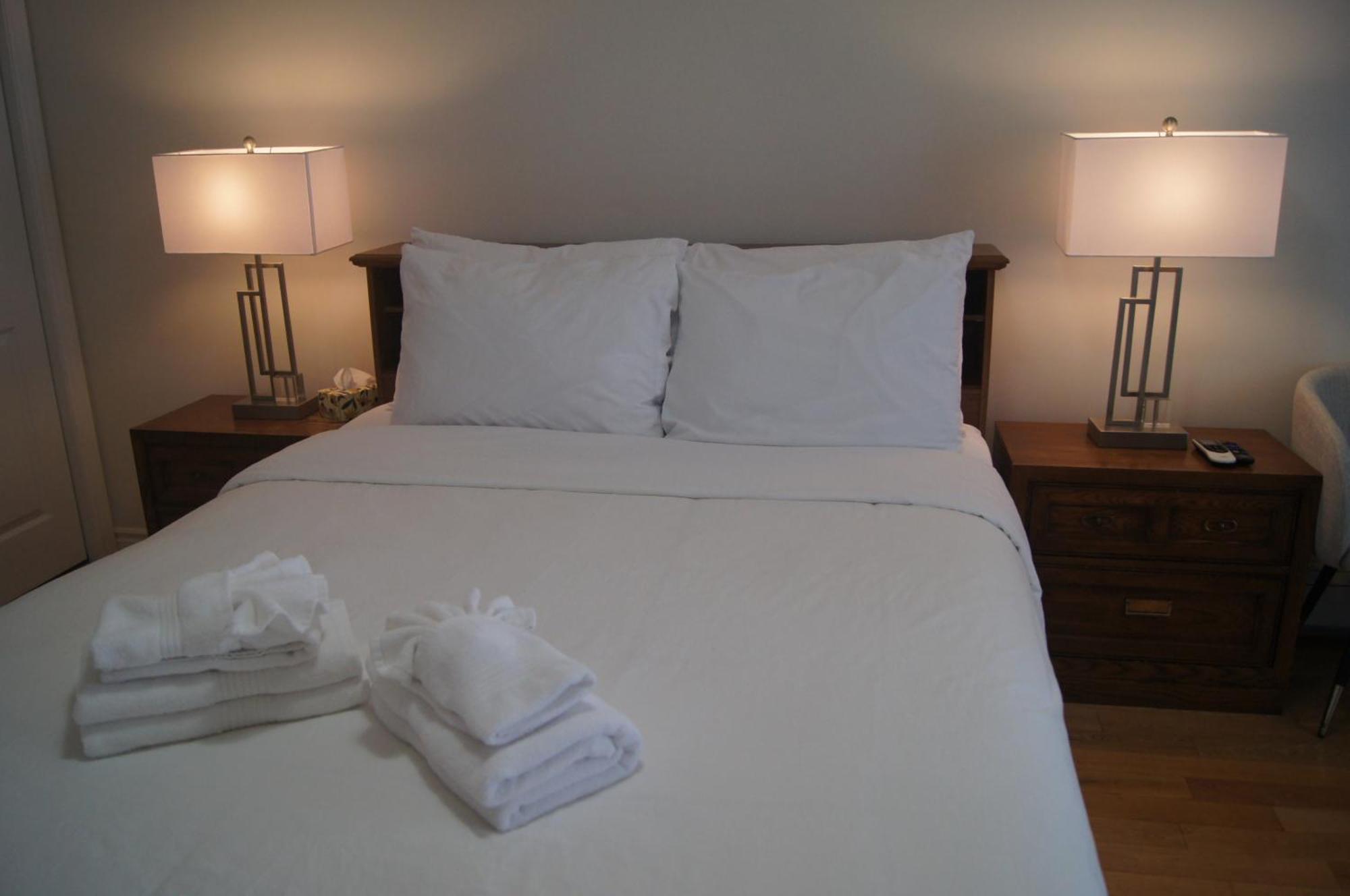 Lee'S Ocean Peek B & B Stratford Bagian luar foto