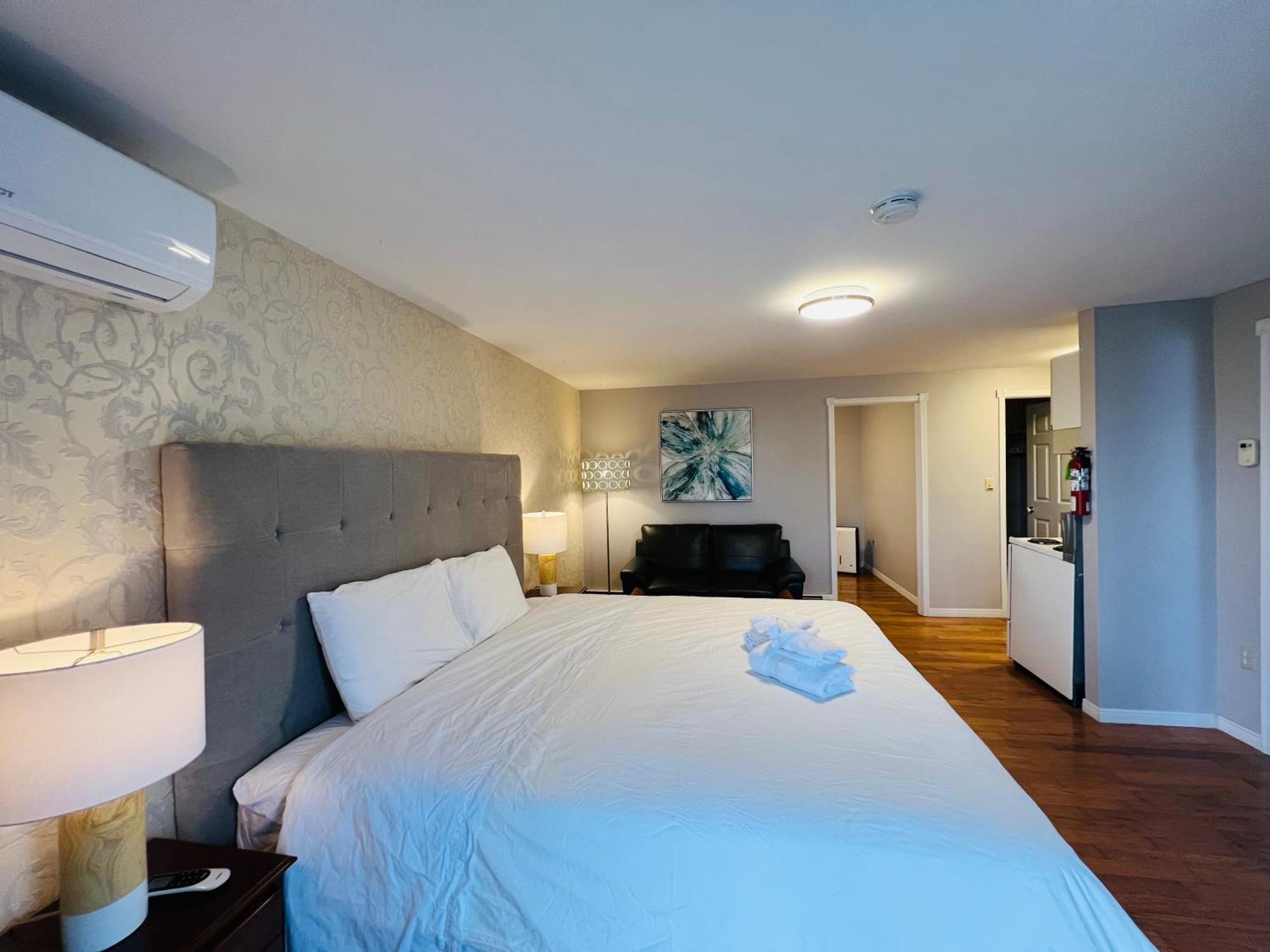 Lee'S Ocean Peek B & B Stratford Bagian luar foto