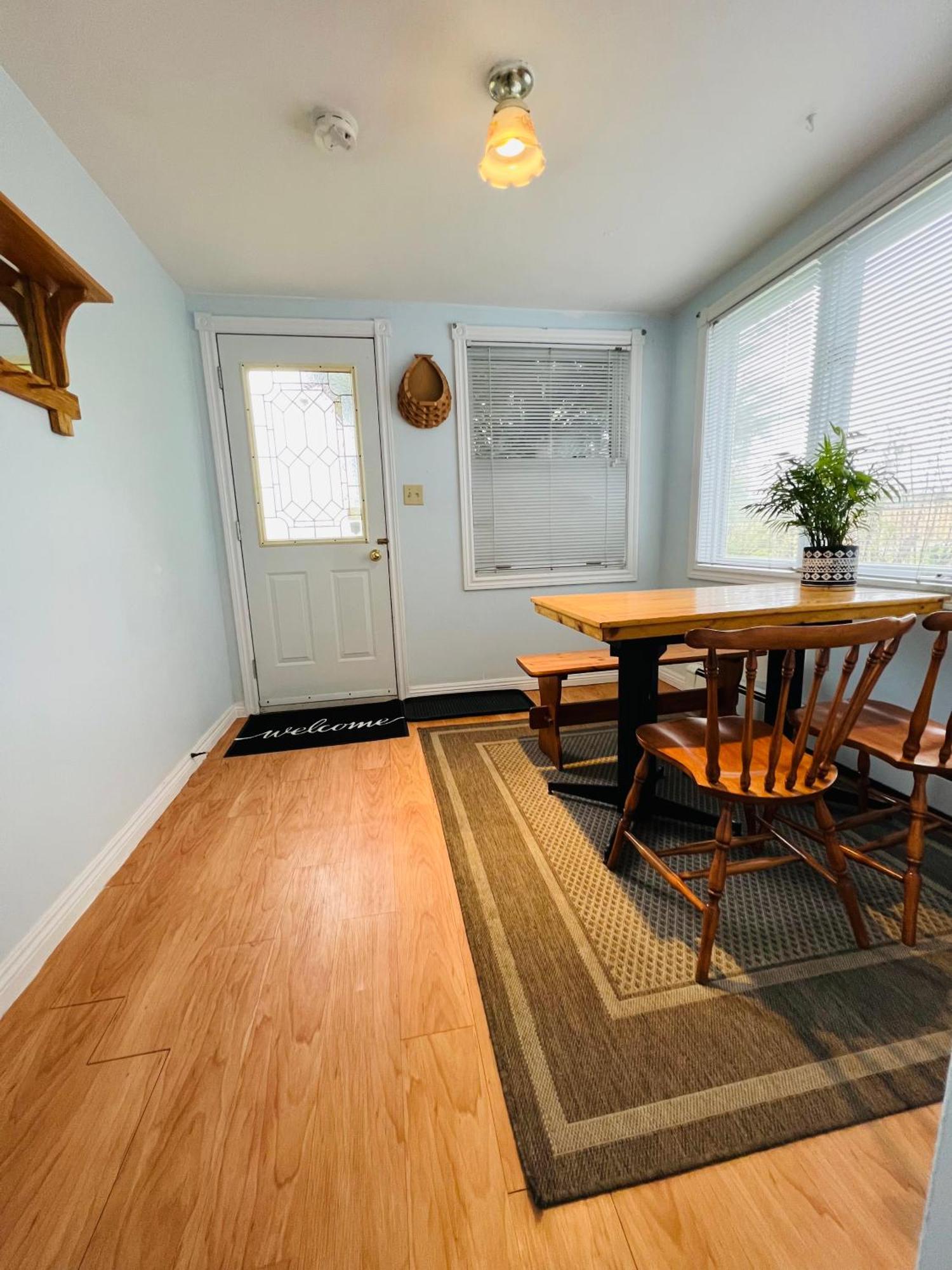 Lee'S Ocean Peek B & B Stratford Bagian luar foto