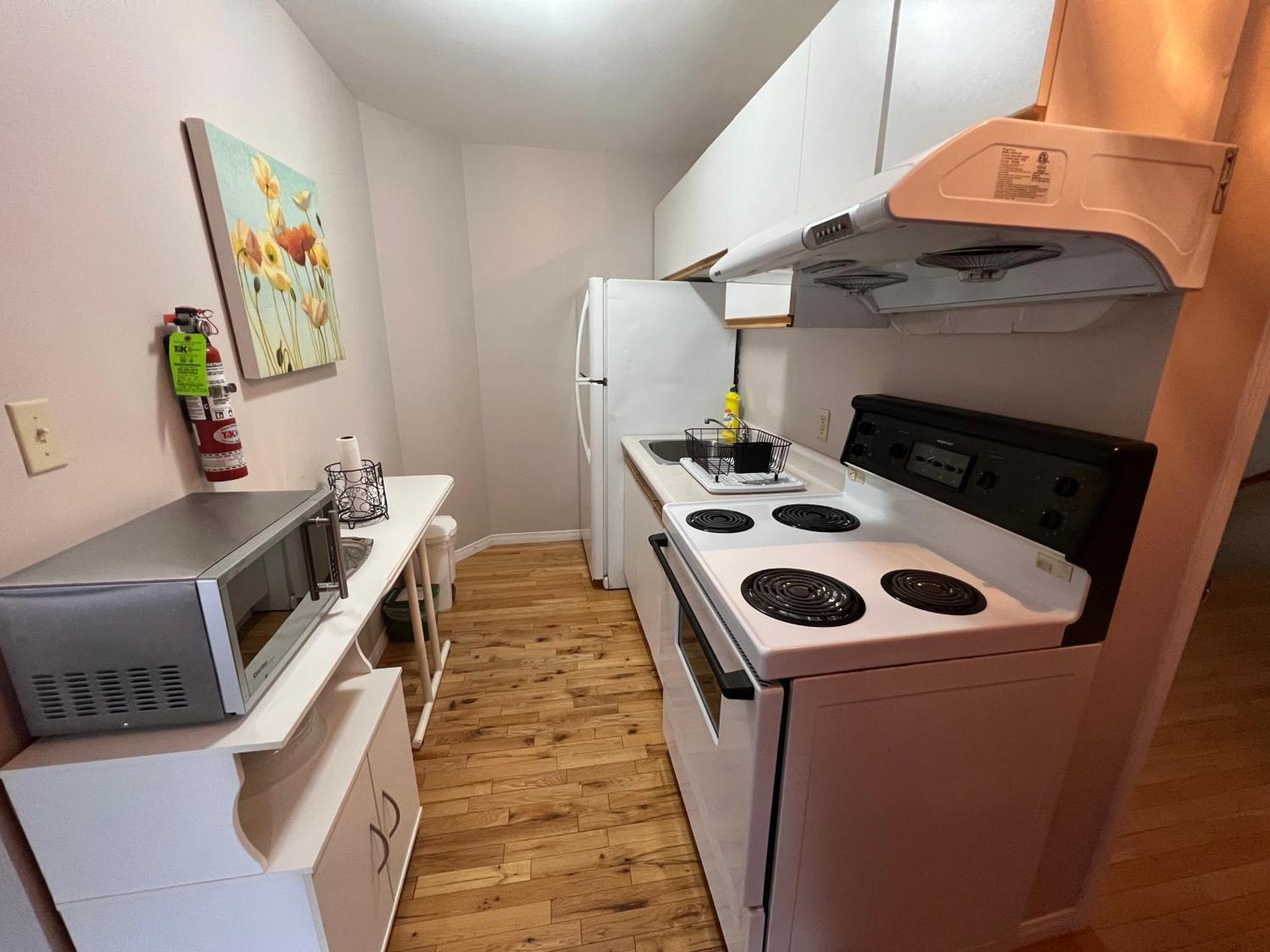 Lee'S Ocean Peek B & B Stratford Bagian luar foto